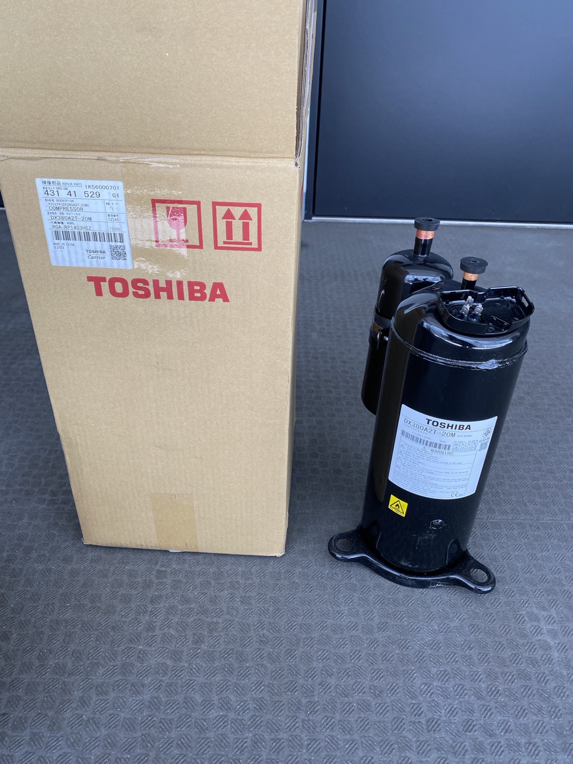東芝 業務用エアコン コンプレッサー交換部品